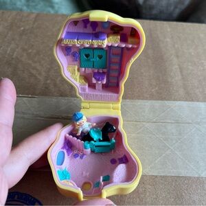 VTG Polly Pocket Pony Ridin Pet Parade Compact 1994 Complete